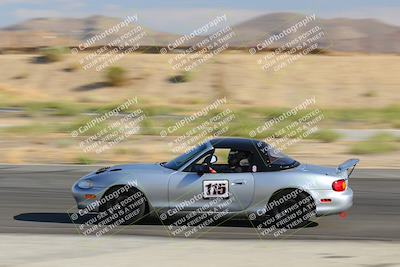 media/Oct-09-2022-Extreme Speed (Sun) [[a34e269be1]]/2-Silver/session 1 Skid Pad/